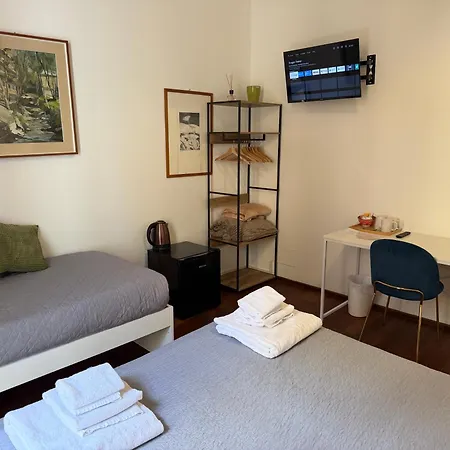 Guest house Cavour Centre 3*